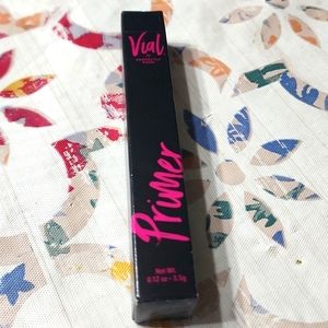 Lip primer